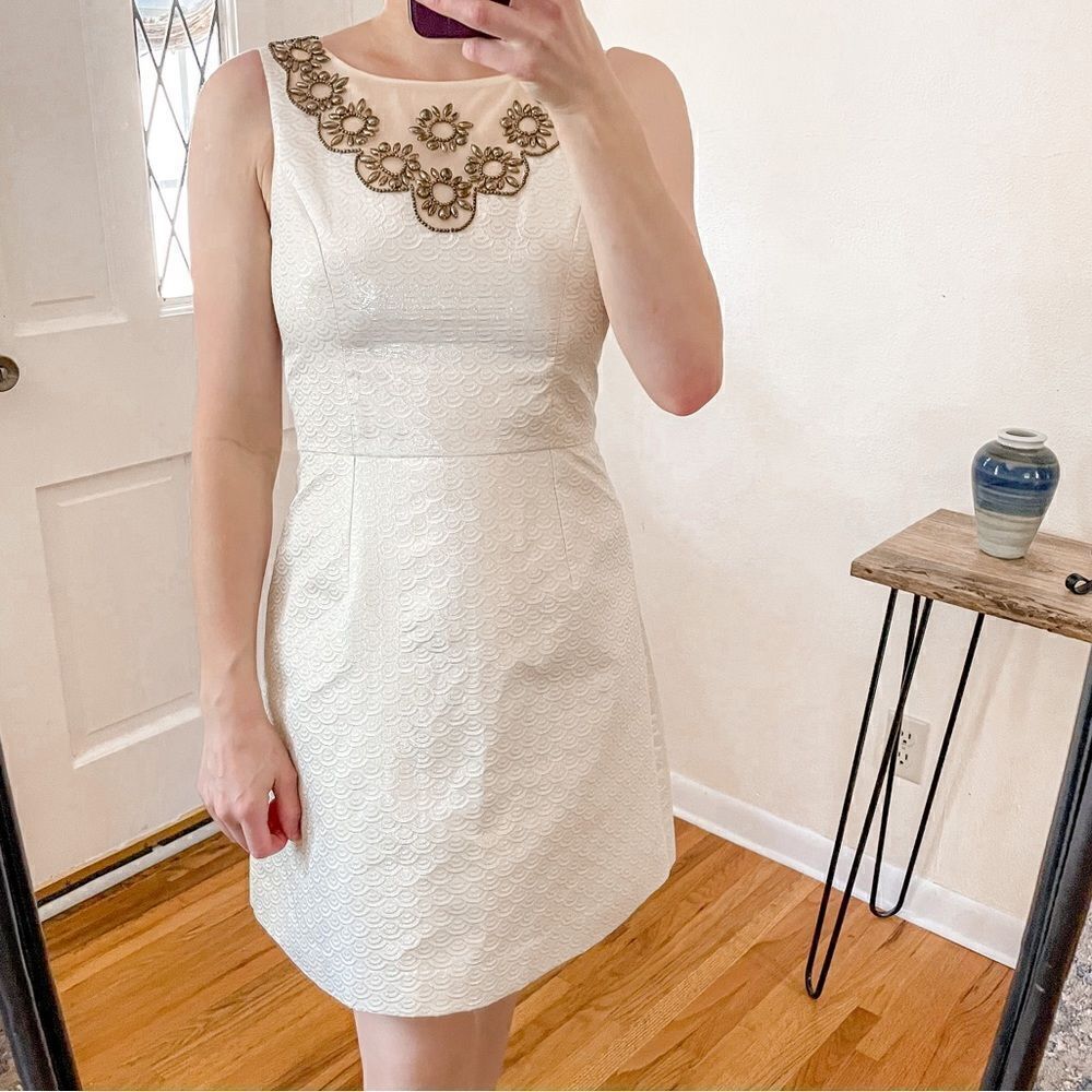 Lilly Pullitzer Wythe Dress in Cameo WhiteβMetallicβScallopβJacquard
